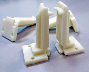 使用多材料，彩色3D打印改善化妆品包装和生产