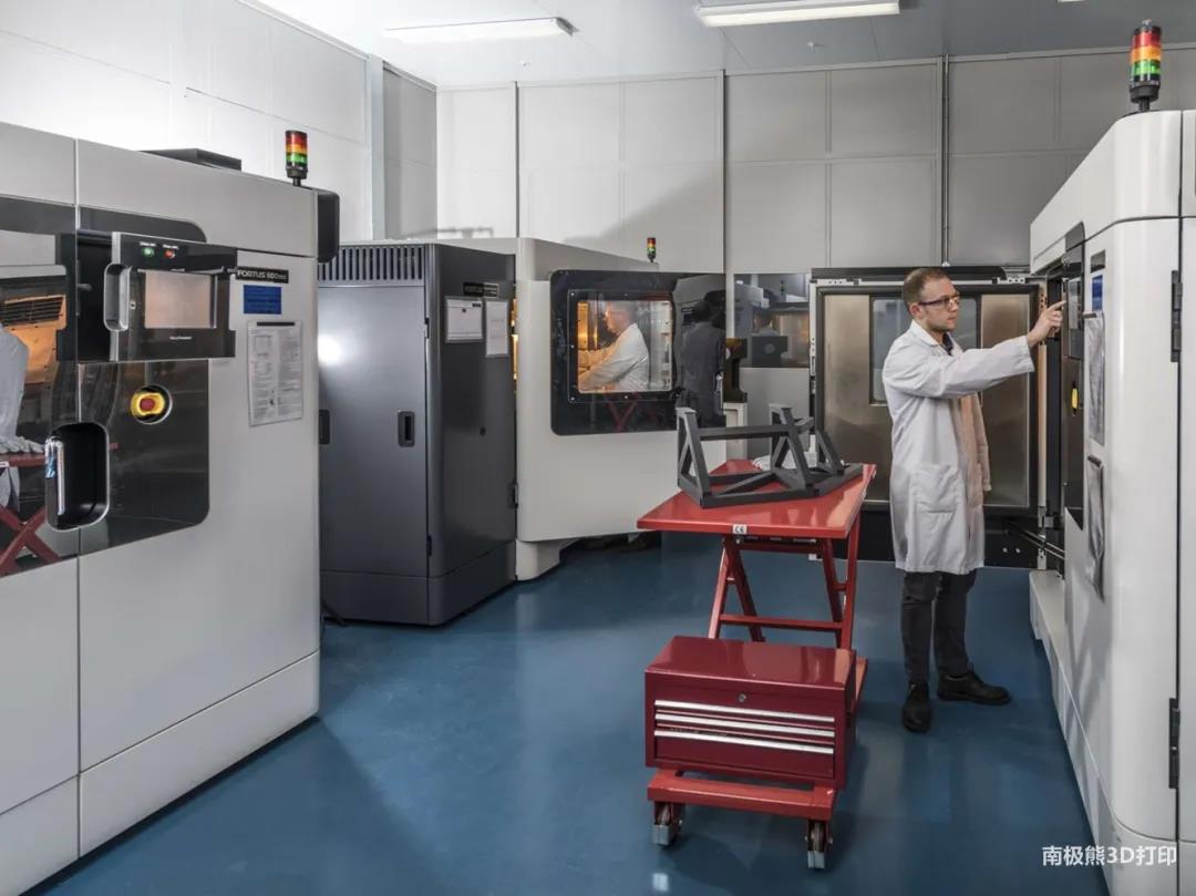 战斗机30%的零件都将是3D打印制造？英国武器厂商BAE定下大目标